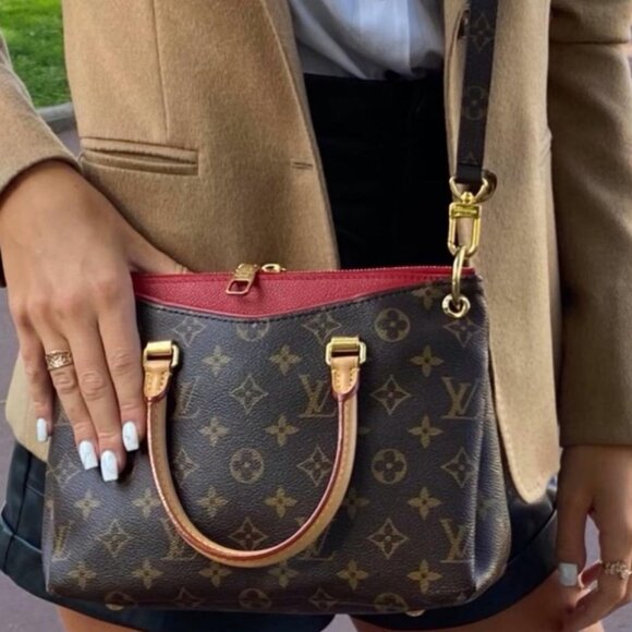 100 AUTH RARE LOUIS VUITTON PALLAS BB - Picture 12 of 12